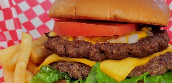 Cheeseburger and fries