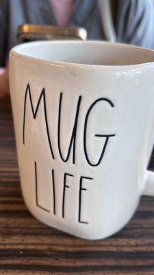 Livin' that mug life!