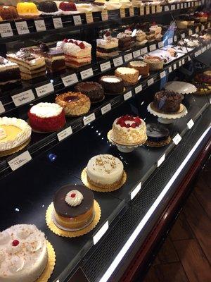 Dessert case