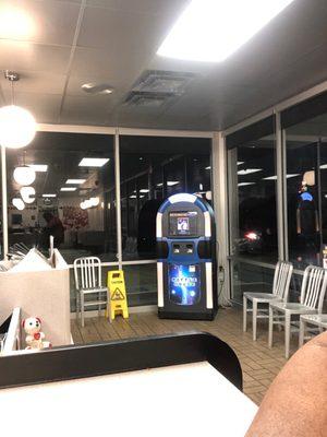 Music Juke box ( Waffle House )