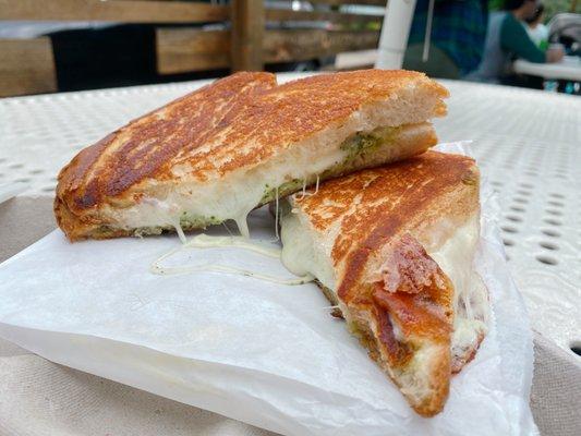 Pesto Provolone Sandwich