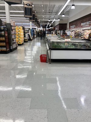 ShopRite Shelton CT. Clean, well kept, spacious, and remodeled.