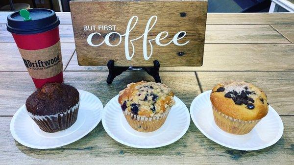 Thursday motivation... a Muffin & Caffe Latte