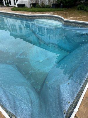 Pool liner collapsing within itself