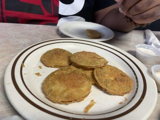 This is the fried green tomatoes. I loved it with the horseradish sauce dip.