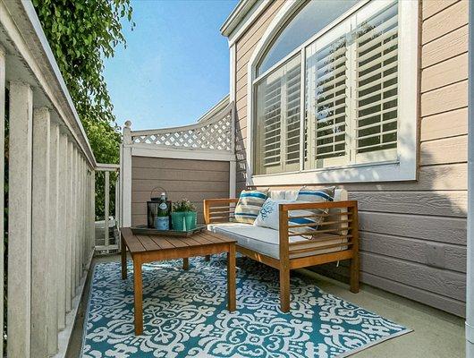 Redondo Beach townhome outdoor patio