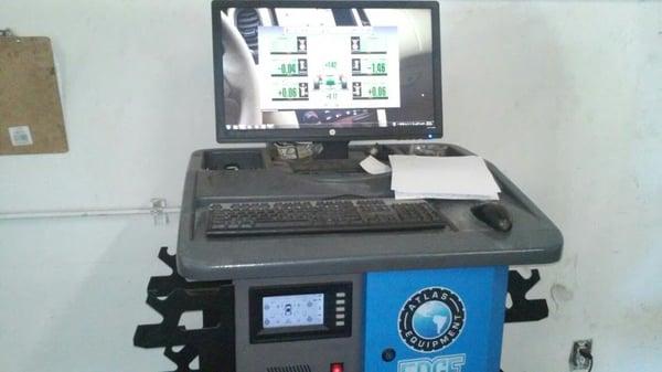 wheel alignment system