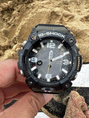 A not-so-waterproof anymore G-Shock Mudmaster. DO NOT TRUST YOUR TIMEPIECES WITH THIS SHOP.