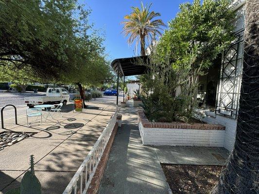 Walking down Scott Ave, it's in the Brings plaza next to Owls Club, just west of the Tucson Children's Museum