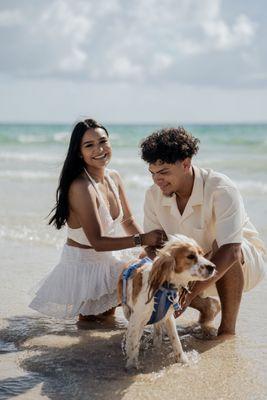 Family photoshoot posing with a dog in Miami Beach. #miamiphotographer #engagementphotographer #miamibeachphotographer