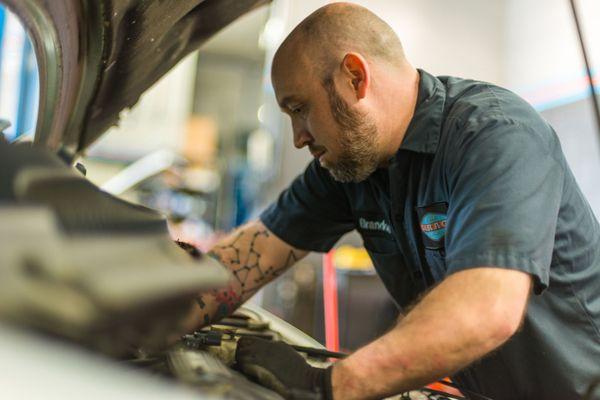 Our expert technicians provide equality repair and maintenance to ensure your vehicle runs safely and reliably.