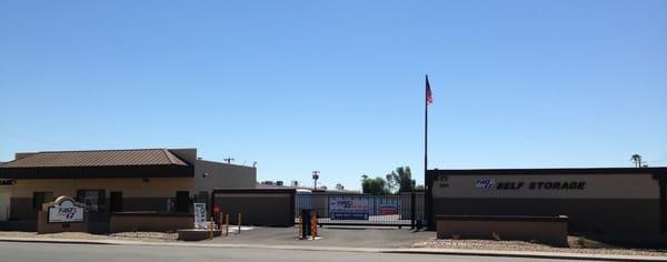 Front of Fast & EZ Self Storage  101 W Park Ave, Chandler, AZ