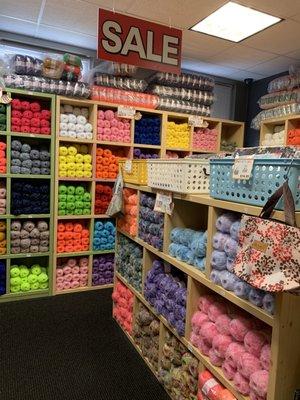 Huge selection of glittery yarns