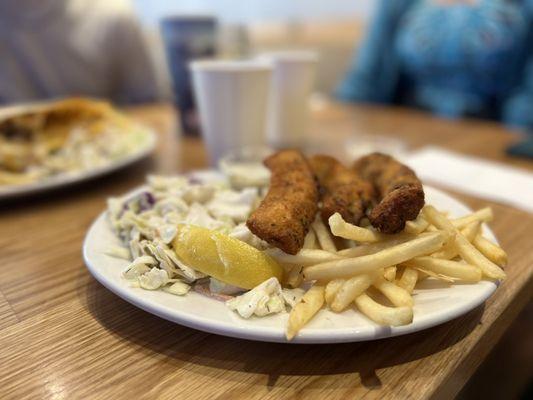 Kids Fish and Chips Lunch