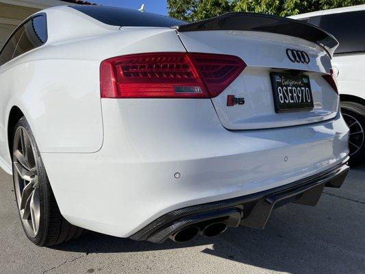 Carbon Fiber Rear Diffuser