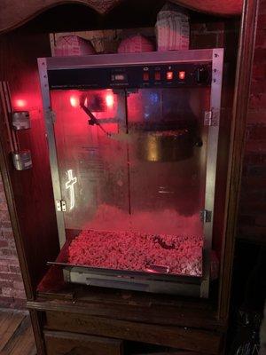 Popcorn machine