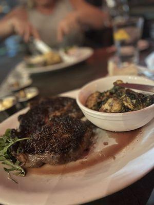 Ribeye was cook perfectly. Chris was great. 100% recommend. You won't be disappointed.