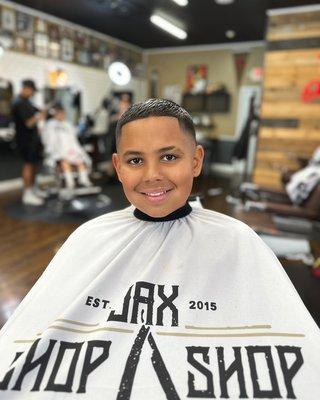 Skin fade & crop by Elmer