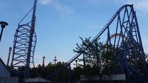 The entire ride's (rather short) layout. Top hat, overbanked turn, and tower!