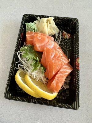 5 Piece Salmon Sashimi