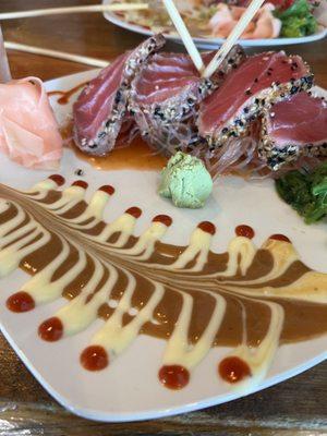 Tuna sashimi