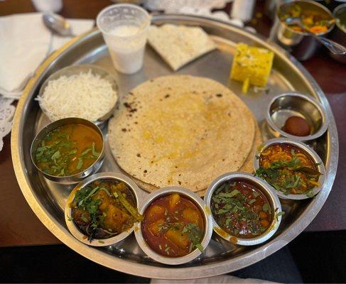 Gujarathi thali