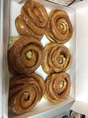 Cinnamon rolls!