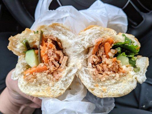 Banh Mi Dac Biet