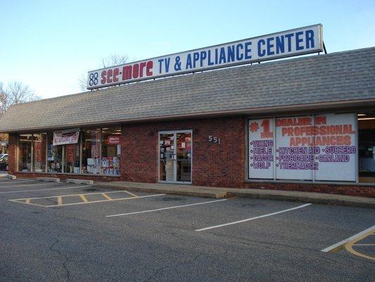 Seemore Appliance Center located at 551 Middlesex Avenue in Metuchen, New Jersey.  A local favorite for 60 years!