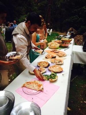 Woodfired pizzas! Stones and Flowers Retreat, Ben Lomond