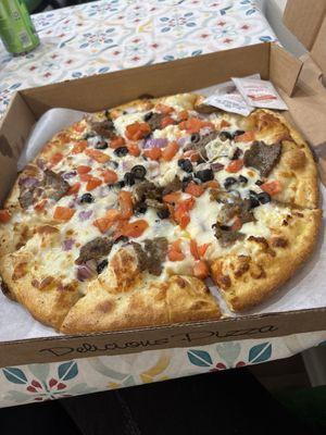 Gyro pizza