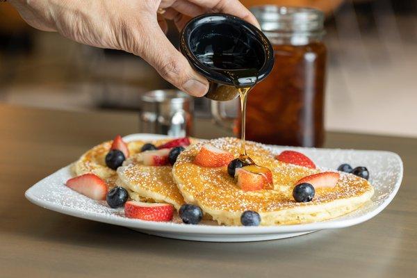 Fluffy buttermilk pancakes