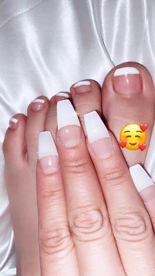 Acrylics, Pedicure