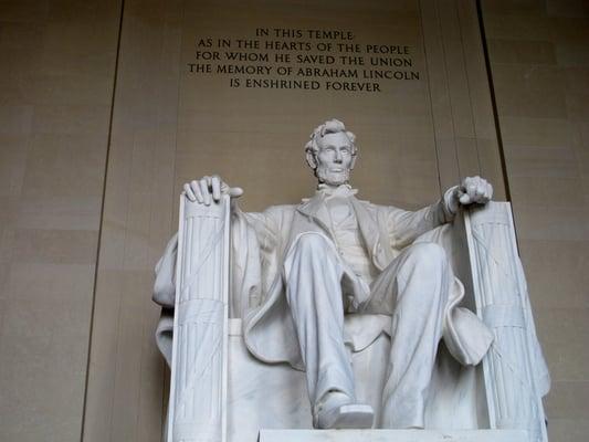 Visiting the Lincoln Memorial!