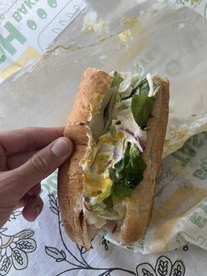 Sloppy made sandwich with wrong ingredients