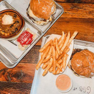 Gooey garlic burger, chili with pimento, rip fries