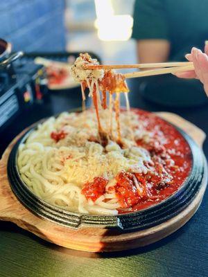 Rose cheese chicken with udon