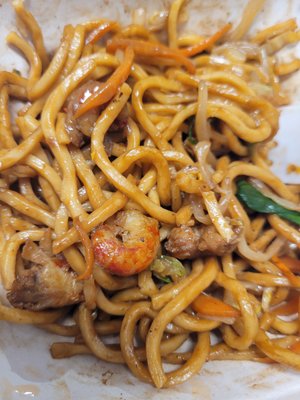 Dies this look like Lobster Lo Mein???