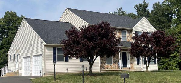 New Owens Corning roofing system install in Huntington Valley, Pennsylvania