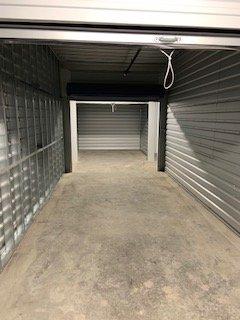 All 10'x18' & 10'x20' units have large garage style roll up doors at BOTH ends for truly easy access at all times.