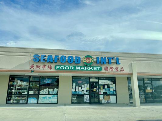 B&K Seafood and Asian Food Market