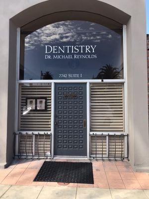 Dr. Michael Reynolds Dentistry