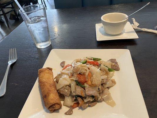 Drunken noodles lunch special