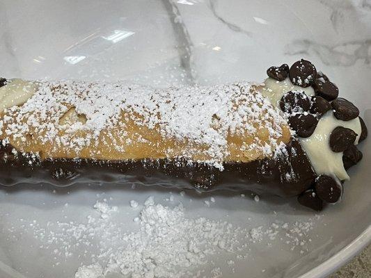 Chocolate Dipped Cannoli!