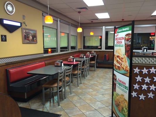 Super clean dining area. Way to go!