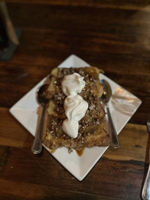 Salted Caramel Apple Bread Pudding