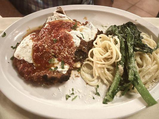 Pollo Parmesan ( chicken Parm.)