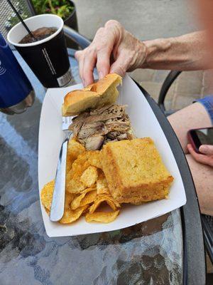 Little pulled pork chips & corn bread