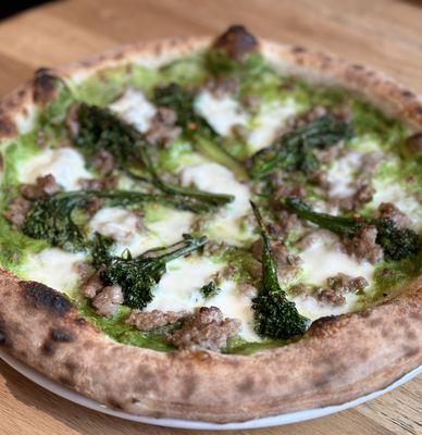 Broccolini Pizza