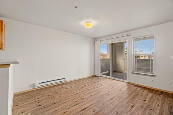 Studio - Deluxe - 542 sq ft